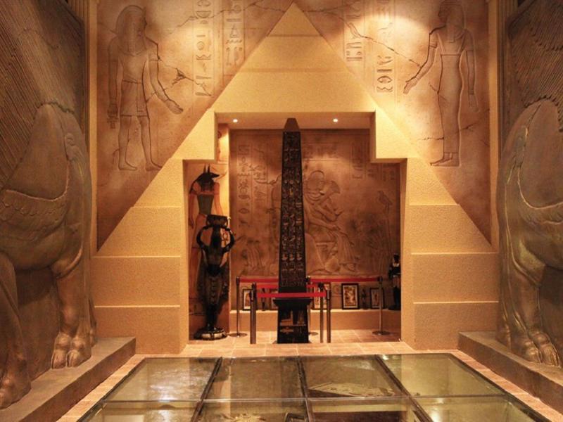 gallery